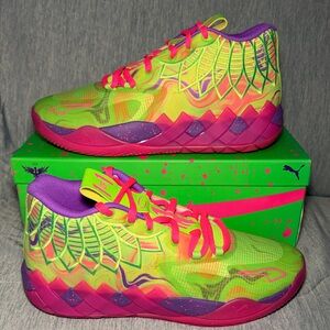 Puma LaMelo Ball MB.01 Inverse Toxic Mens Basketball 310437-01 NEW 10.5